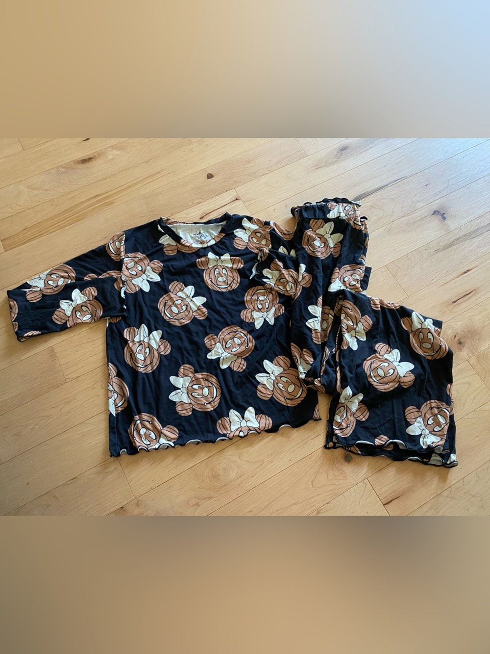 Made by Molly: Minnie Mouse Pumpkin Print Pajama Set - Cozy Seasonal Sleepwear